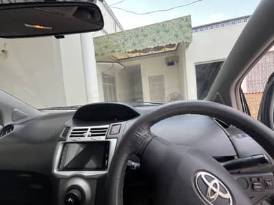 Toyota Vitz 2012