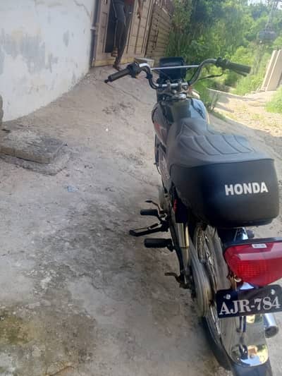 Honda CD 70 - 2015 Model