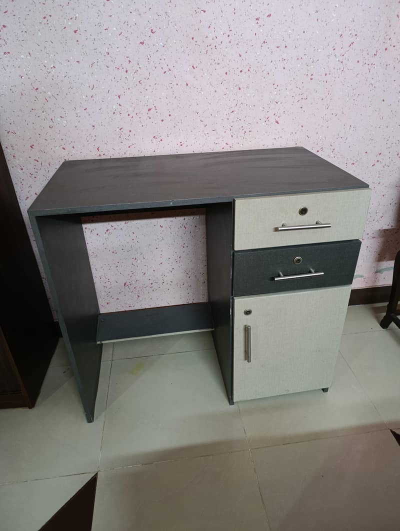office/study table 2