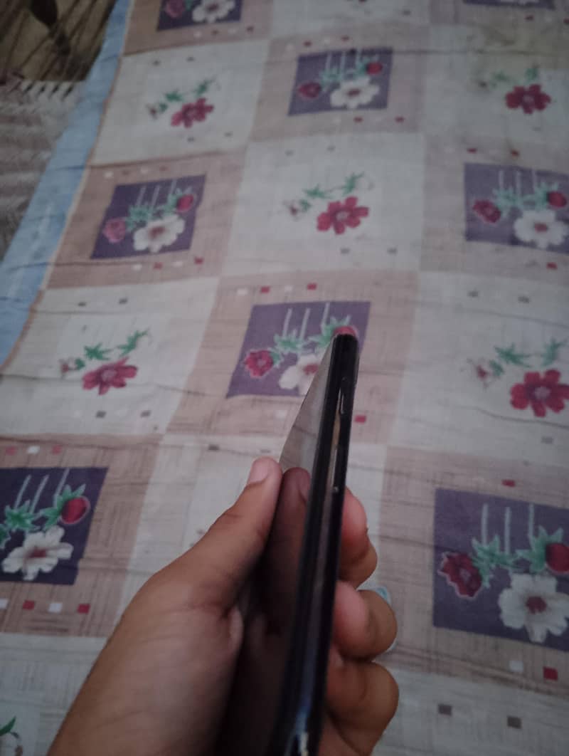 Apple iPhone X 2