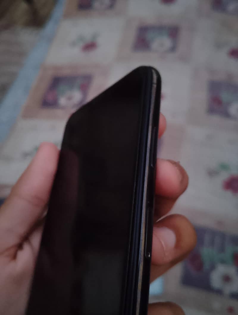 Apple iPhone X 3