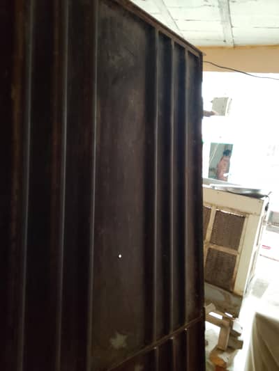 Rooms washroom door
