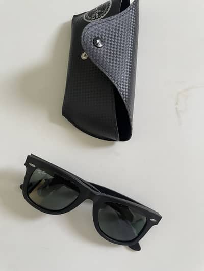 Rayban Black Wayfarer
