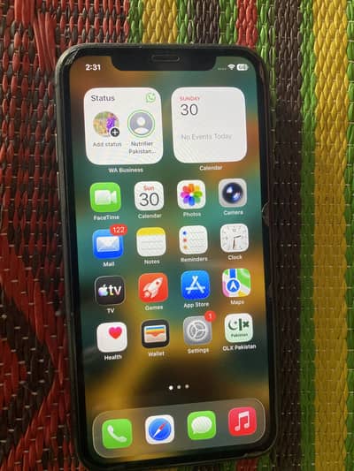 Apple iPhone 11