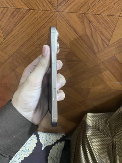 Apple iPhone 16 Pro Max factory unlocked with box