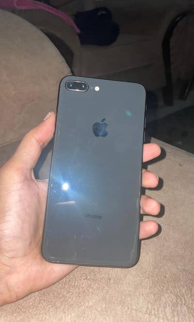 Apple iPhone 8 Plus