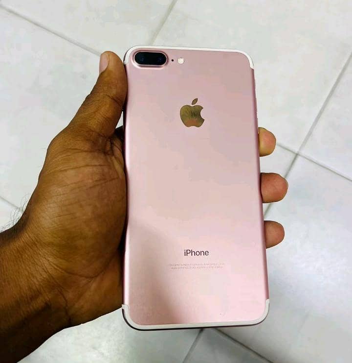 Apple iPhone 7 Plus 0