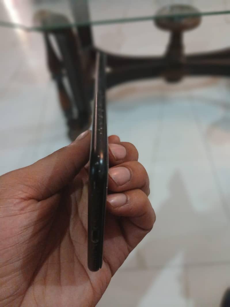 Apple iPhone 7 Plus 4
