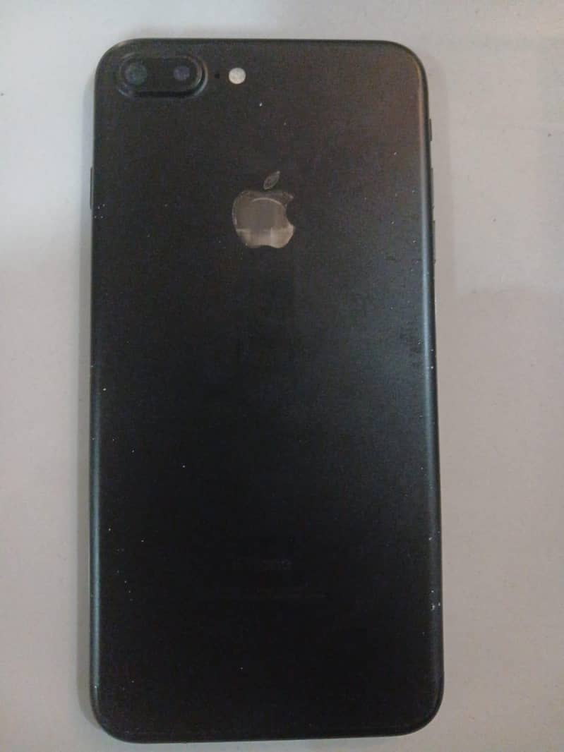 Apple iPhone 7 Plus 6