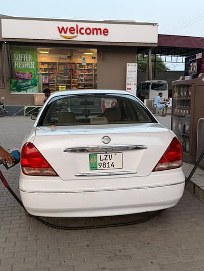 Nissan Sunny 2005