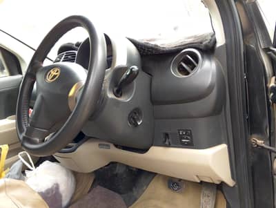 Toyota Passo G variant sofa seat built-in key Genuine condition