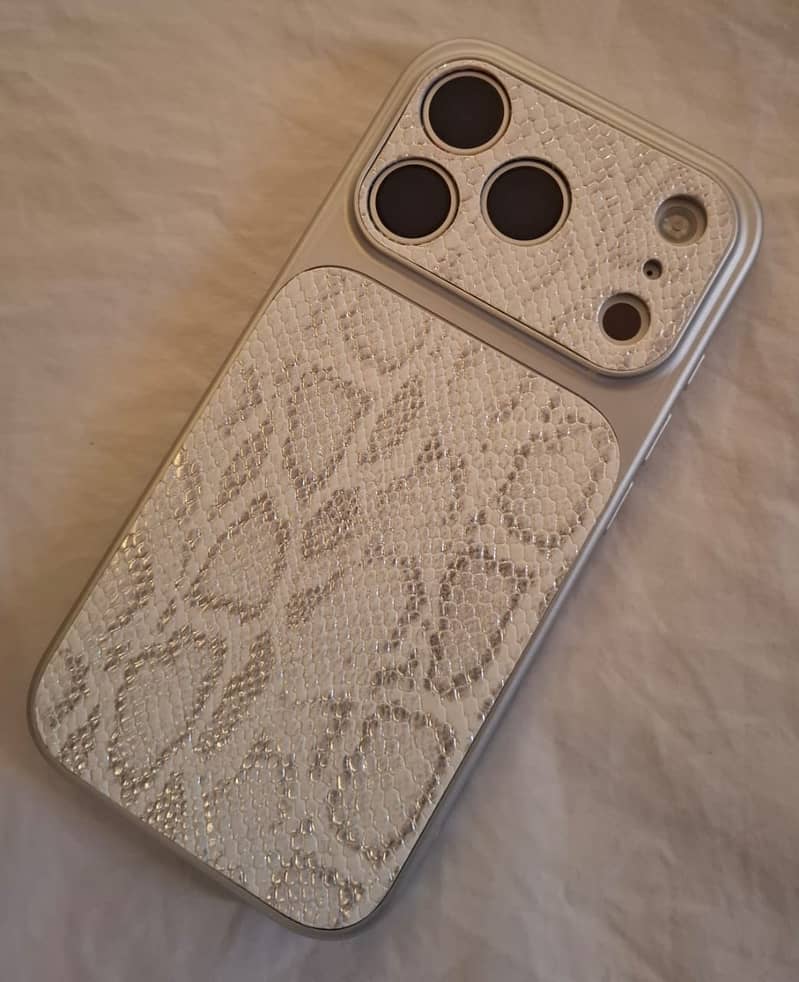 17 pro case 0