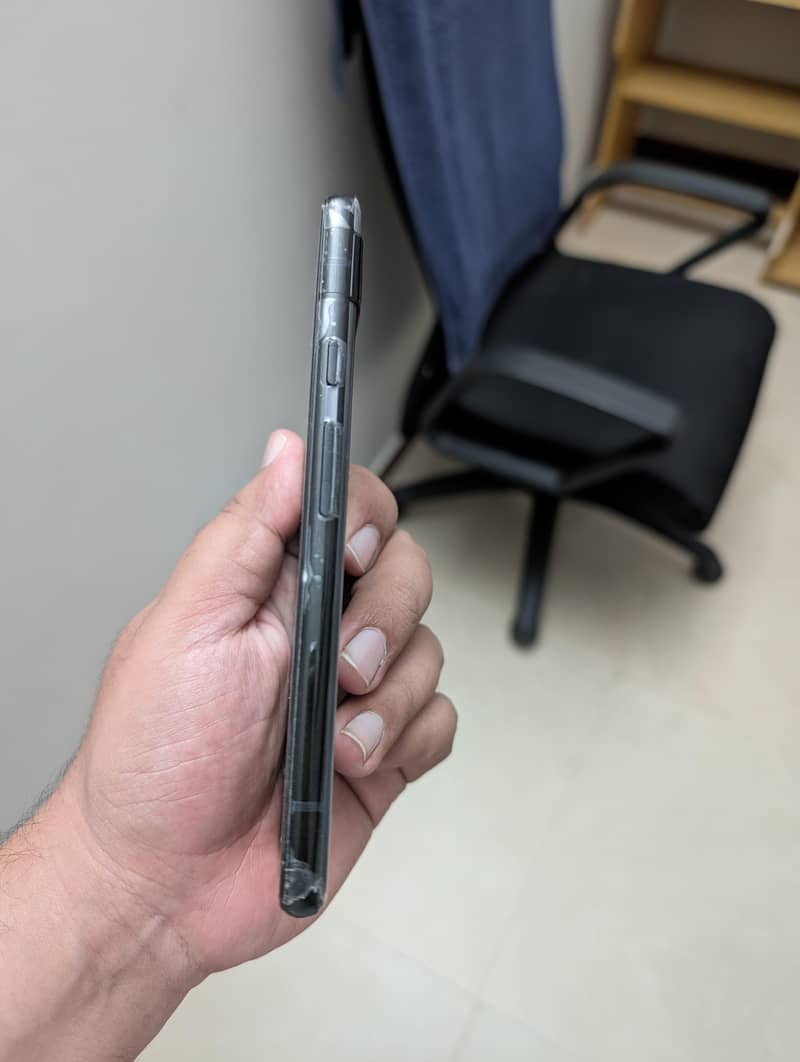 Google Pixel 6a 5