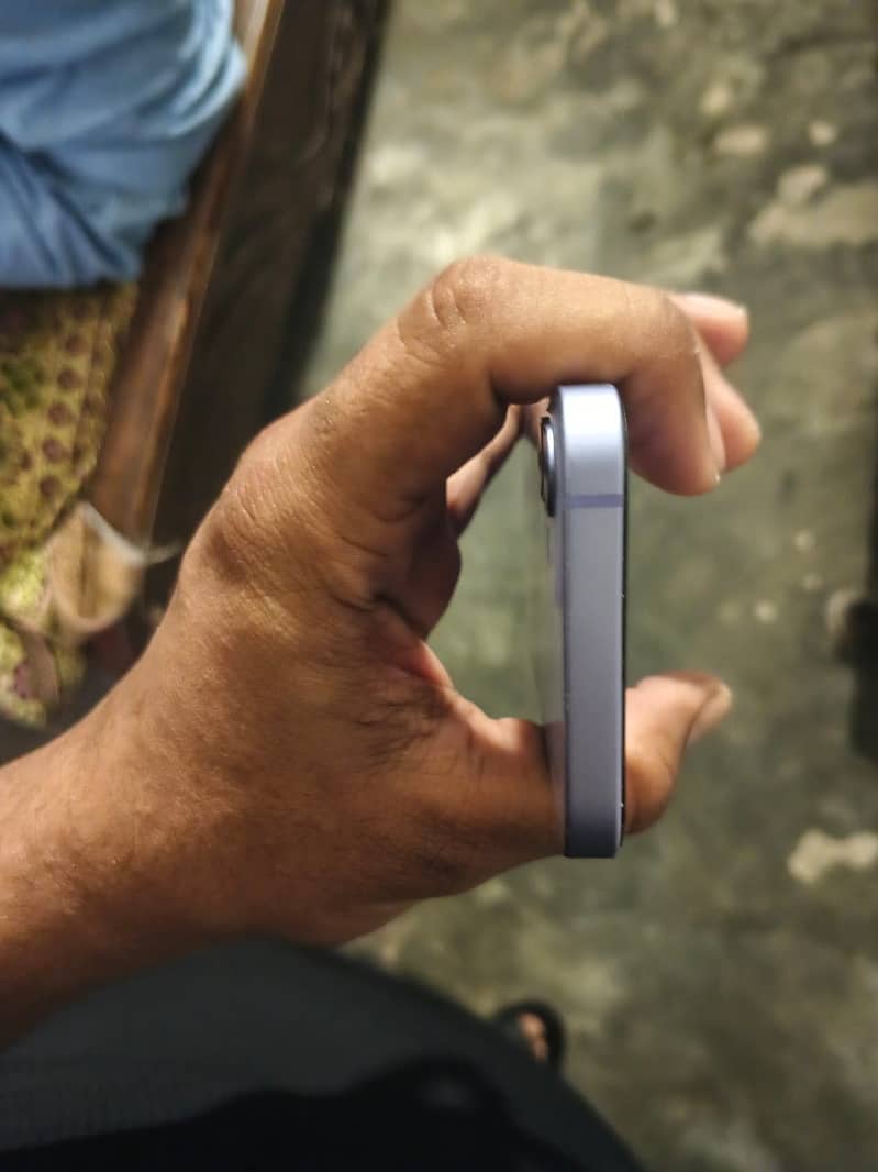 Apple iPhone 12 mini 8