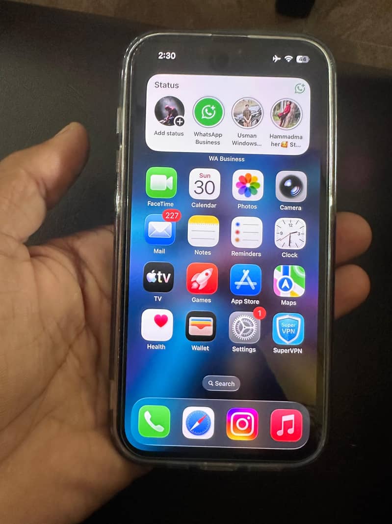 Apple iPhone 13 Pro 2