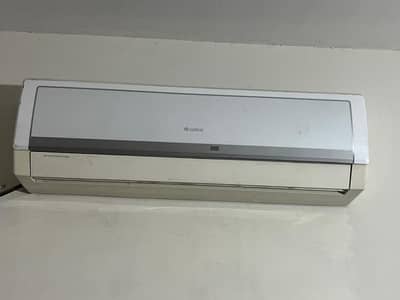 Gree GS-18CITH - 1.5 Ton Heat & Cool - Inverter Split AC