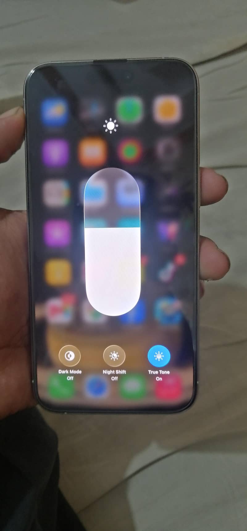 Apple iPhone 15 Pro Max 5