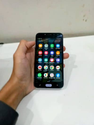 Samsung Mobile J4