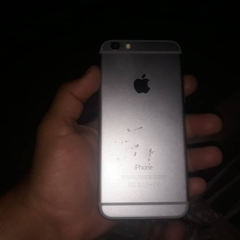 Apple iPhone 6 3