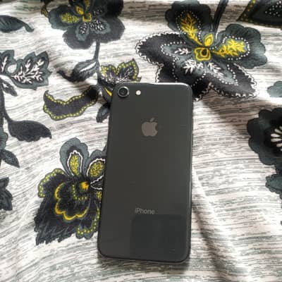 Apple iPhone 8