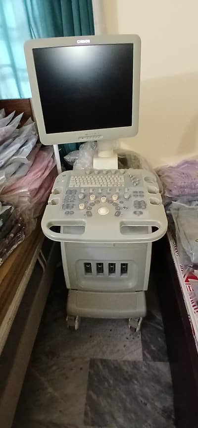 New CHISON iVis 30 Color Doppler Ultrasound Machine – 2 Probes