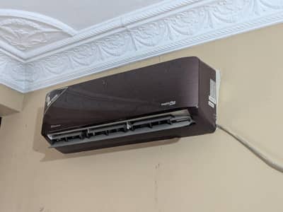 Dawlance 1.5 ton inverter air conditioner