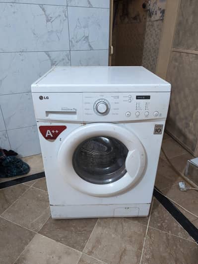 Steal Deal: Fully Automatic 7kg Washing Machine – Must Go
