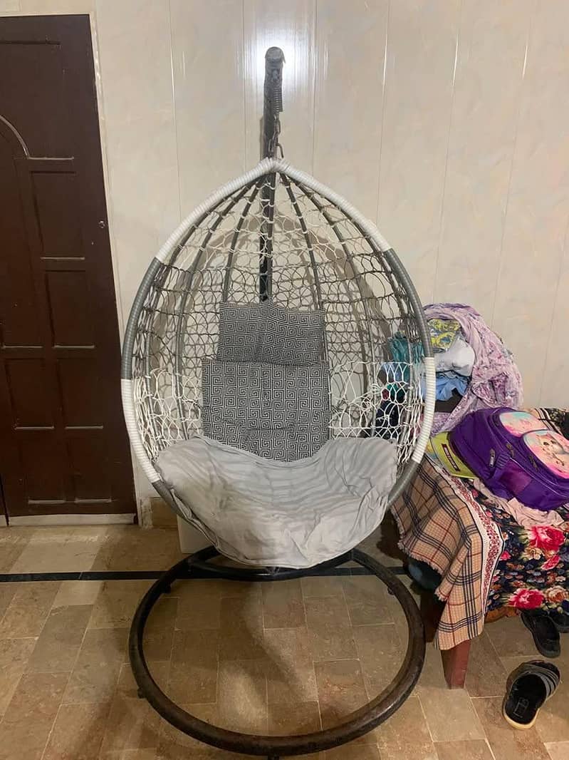stand swing 10/10 condition 1