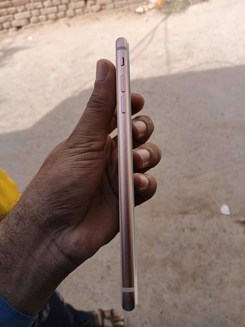 iPhone 8 plus lush condition 2