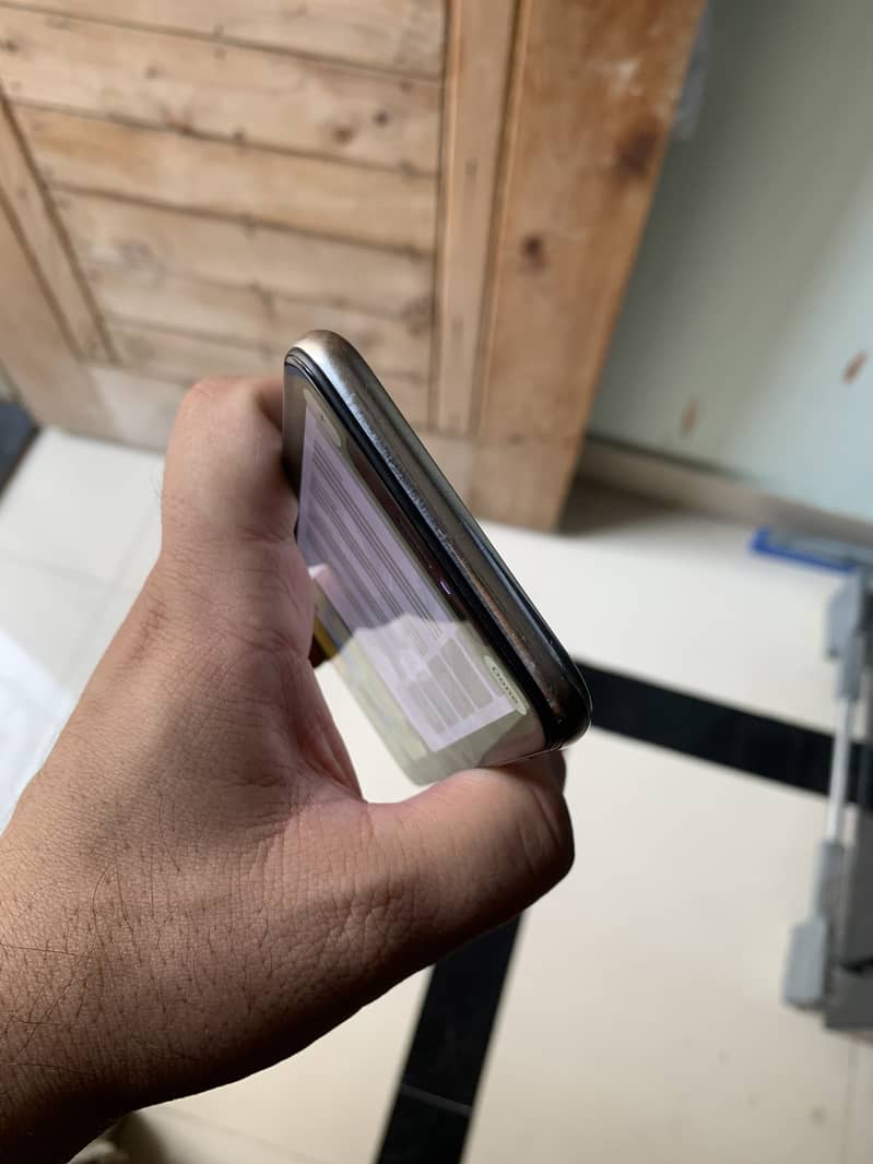 Apple iPhone X 1