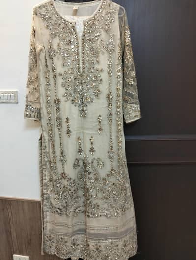 nikkah outfit small size maryum n maria brand