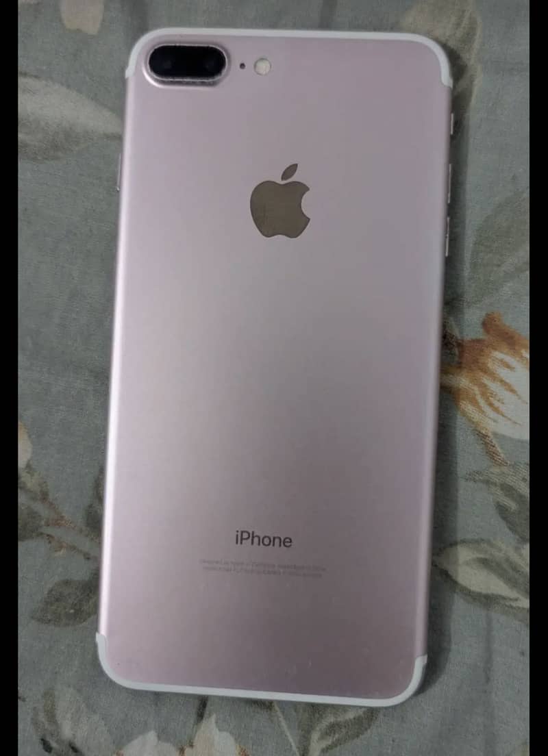 Apple iPhone 7 Plus 1