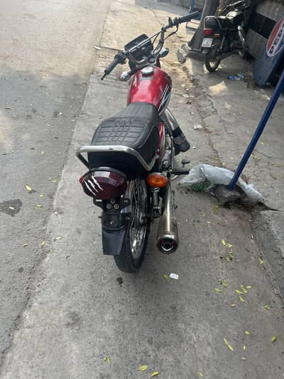 Honda 125 for sale 2015 modal total guniane selled engine
