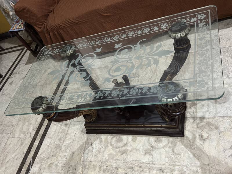 Wooden centre table 0
