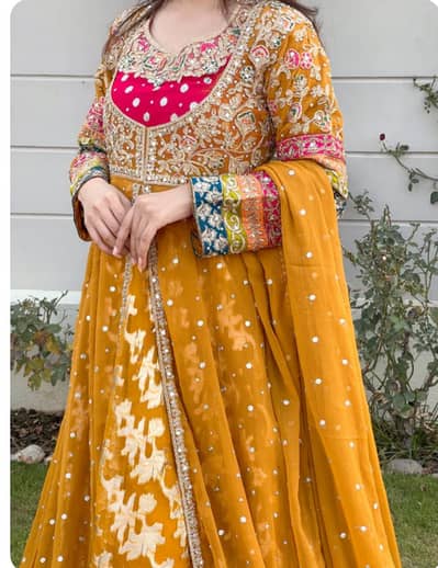 Mustard yellow bridal