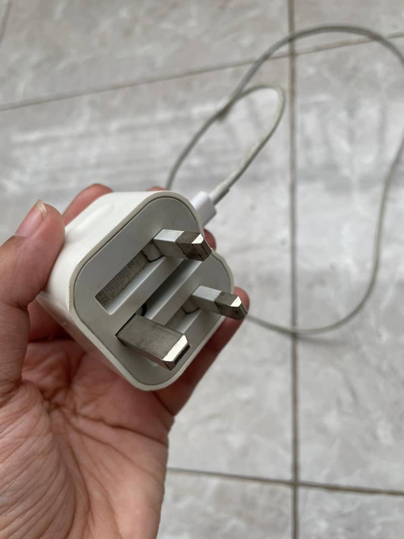 Apple charger 2