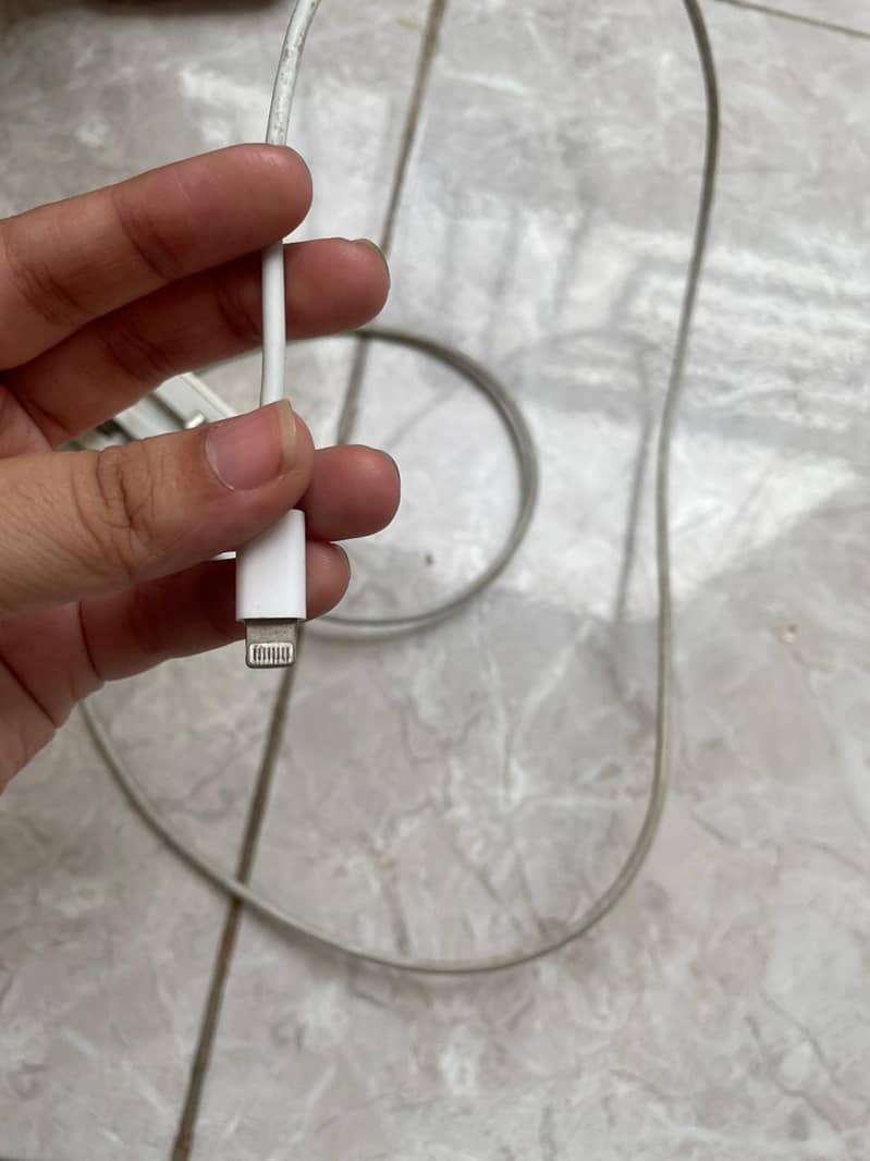 Apple charger 3