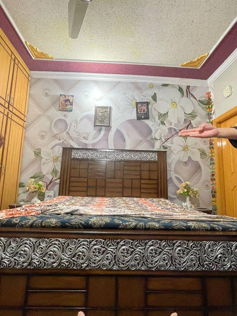 bed brown 1