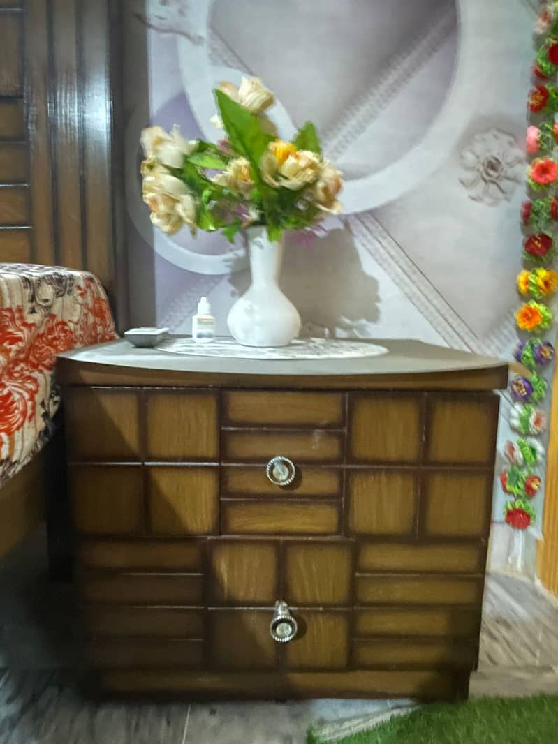 bed brown 3
