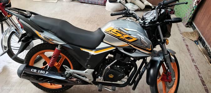 Honda CB 150F 2026