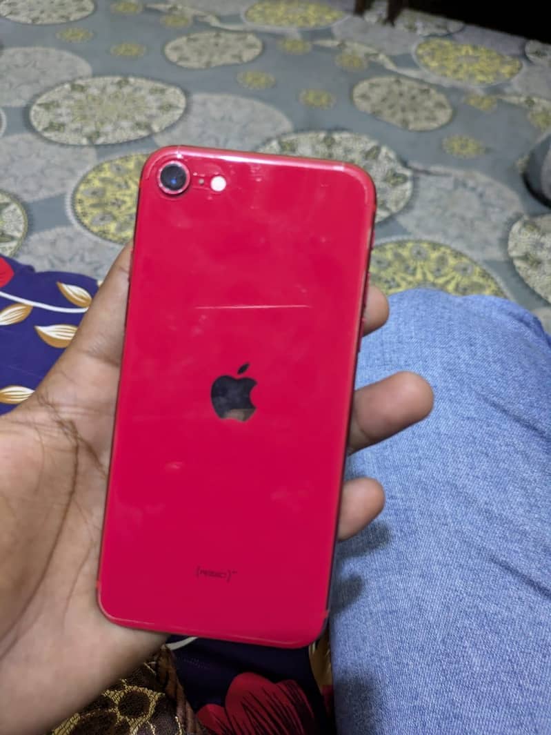 Apple iPhone SE 0