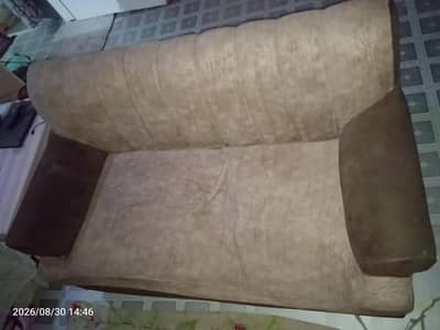8 setar sofa set with 8th pillow