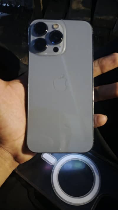 Apple iPhone 13 Pro