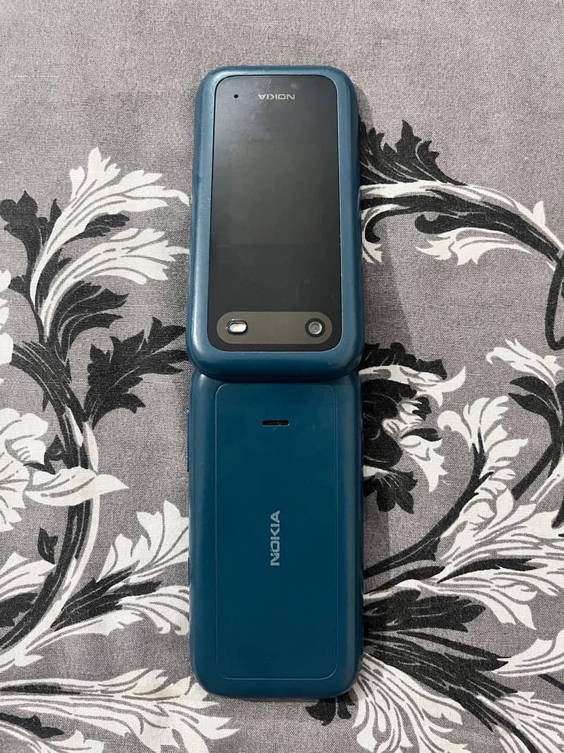 Nokia 2660 5