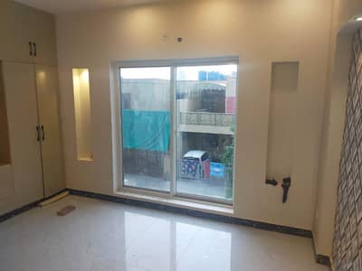 05 DOUBLE STORY HOUSE AVAILABLE FOR SALE AT PRIME LOCATION IN KHAYABAN-E-AMIN N BLOCK