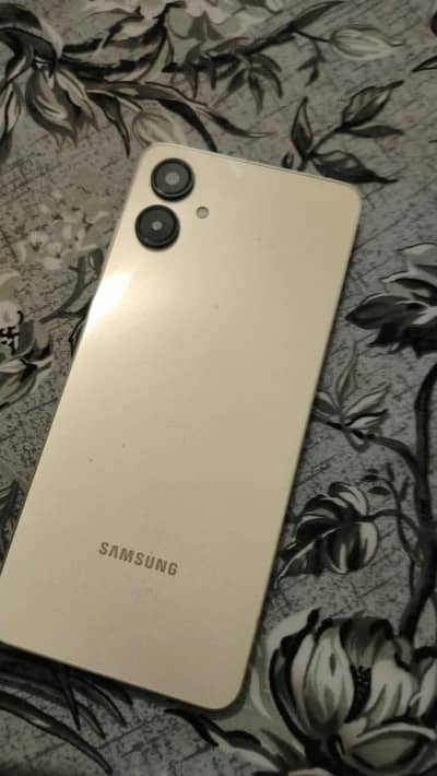 Samsung Mobile A06
