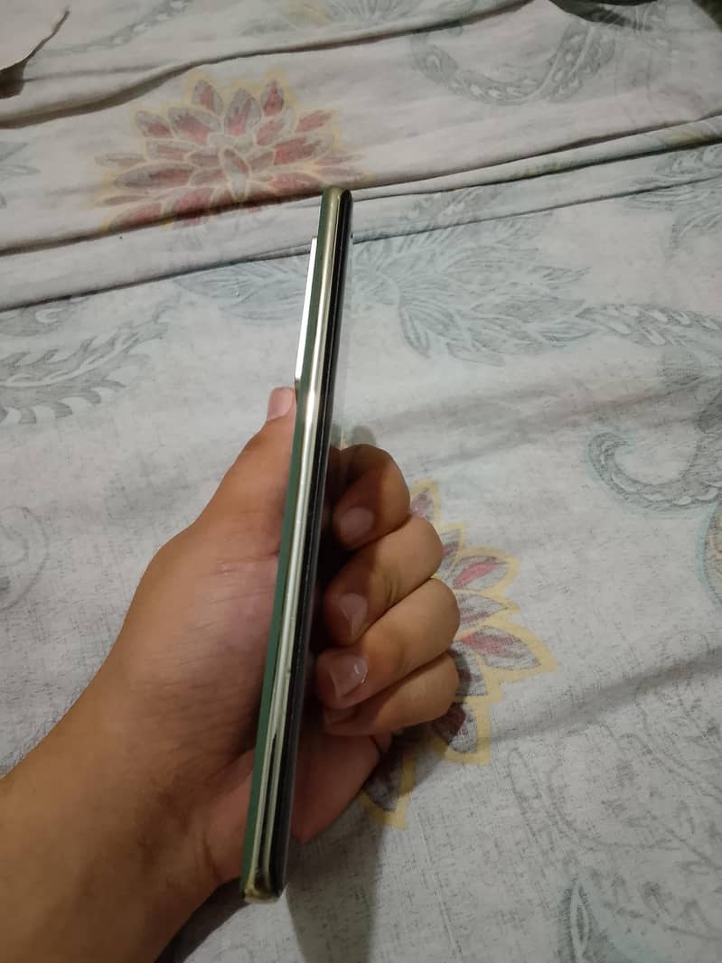 Infinix Note 40 Pro 2