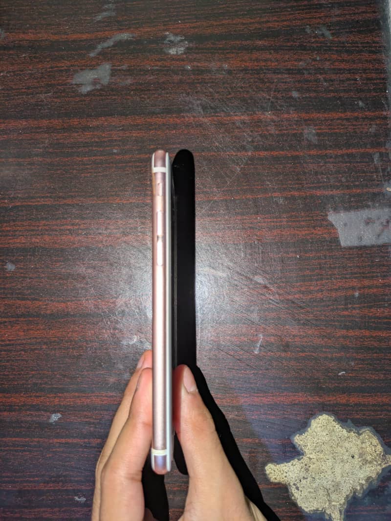 Apple iPhone 6S 2