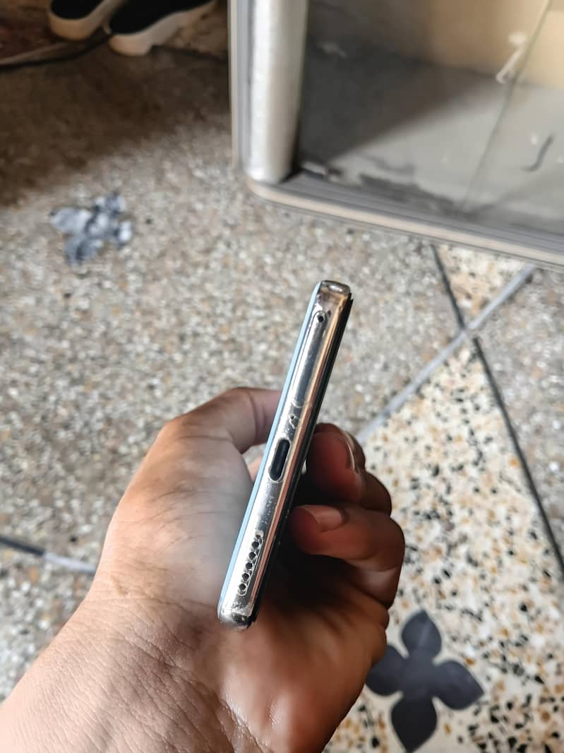 Tecno CAMON 40 5