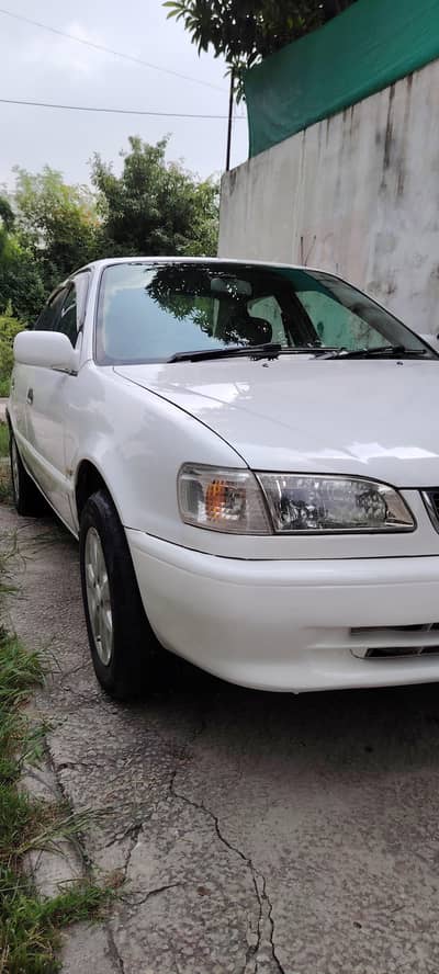Toyota Corolla 2000
